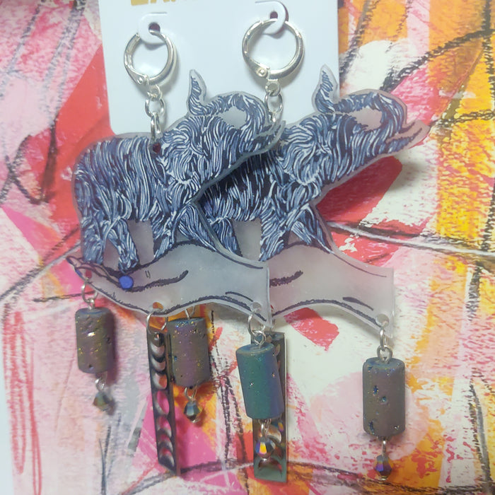 An Elephant in the Hand EARRINGS by ThEm's