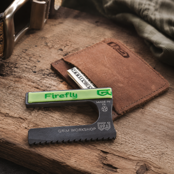Firefly Saw Card : Credit Card Size Survival Saw with Ferro Rod Fire Starter