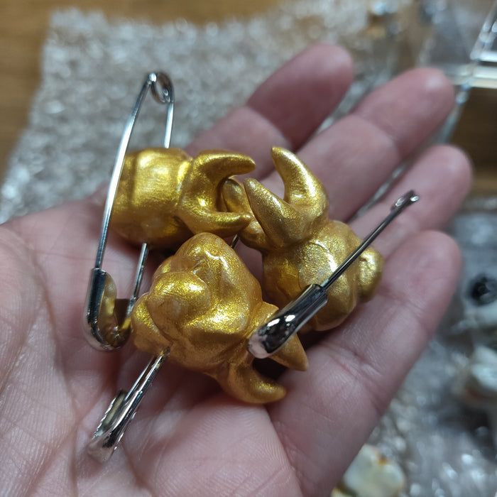 Handmade TOOTH PiNS & Pendants by Giles Crawford
