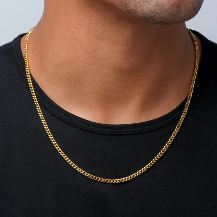 Gold / 22" || Man wearing Gold Simple Chain Necklace with a black shirt