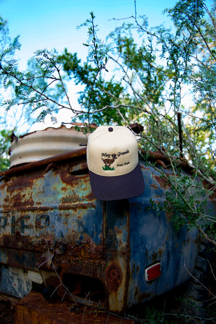 Muy Grande Running Buck Hat