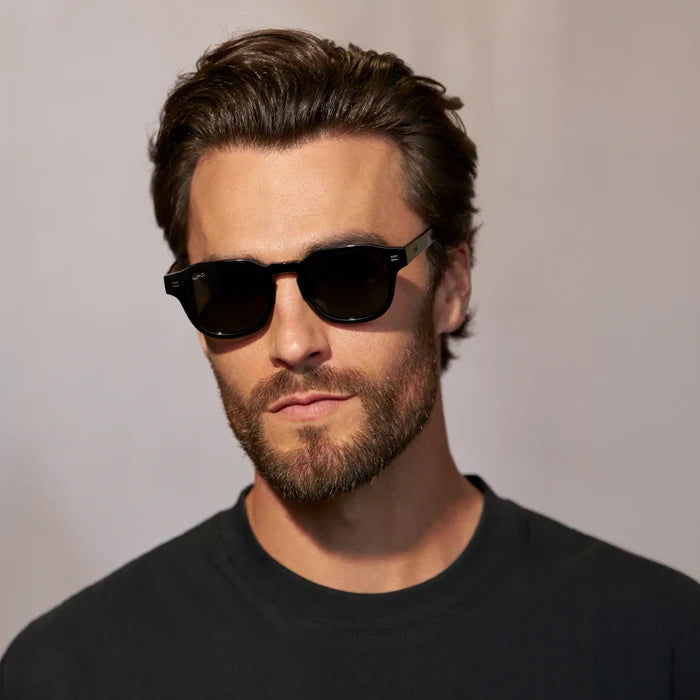 Black / Triple Black Lens || Men's Geometric Square Polarized Sunglasses with Black Acetate Frame and Black Lens