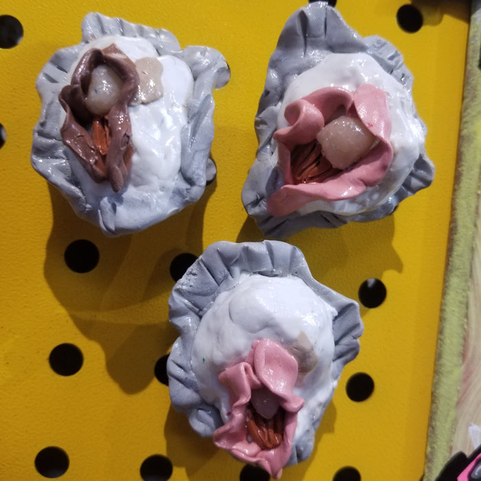 Sculpted Vulva MAGNET