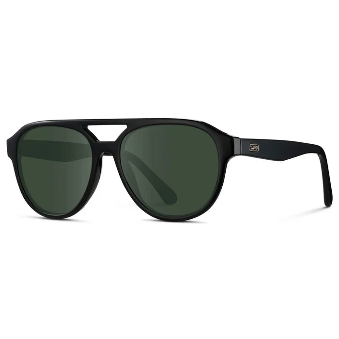 Black / G15 || Side view of Men's Aviator Style Prescription Sunglasses with Black Frame and Green Prescription Lenses