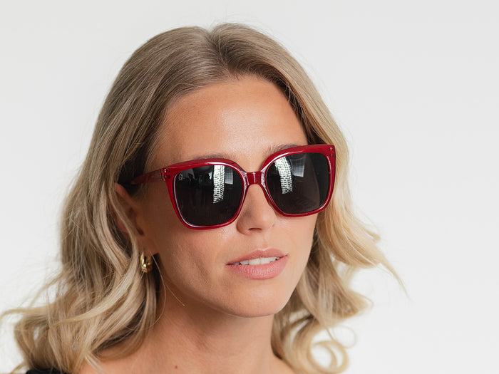 Sunglasses Polarised 'Maddie' Red