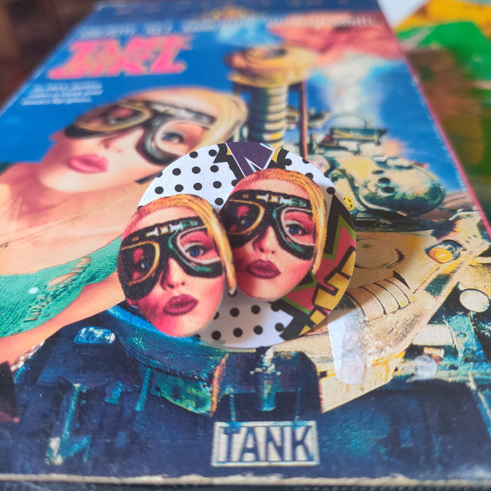 Tank Grl STUD EARRINGS