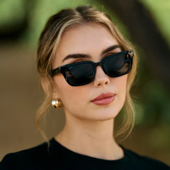 Black / Triple Black Lens || Women's Rectangular Polarized Sunglasses with Black Acetate Frame and Black Lens