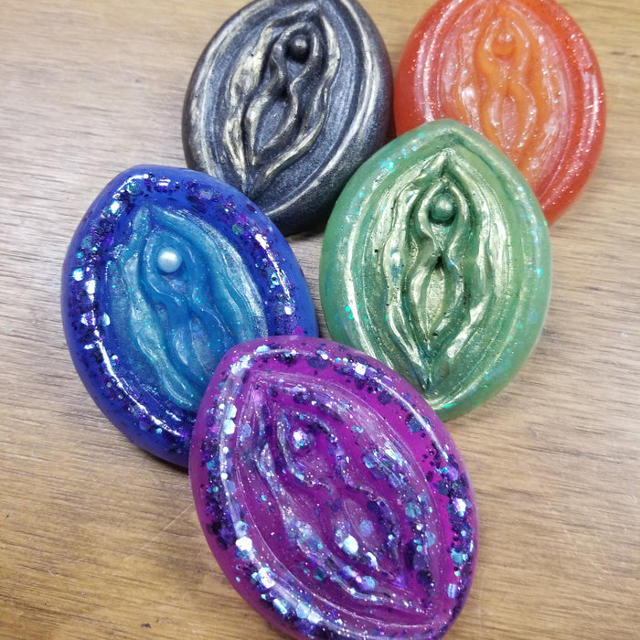 Vulva BROOCH / LARGE PiN by VULVAR Productions